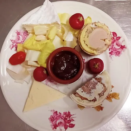 Hotel De Castel-merle